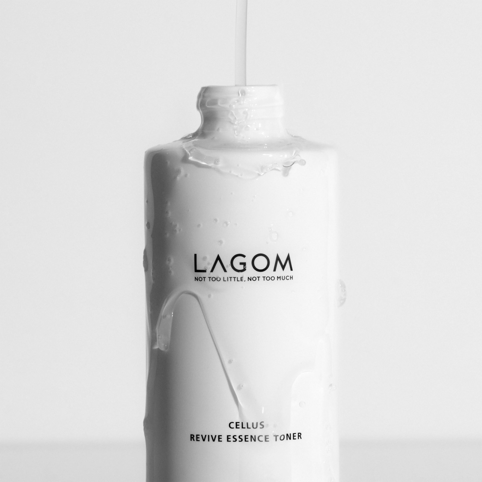 Cellus Revive Essence Toner · LAGOM | MiiN Cosmetics