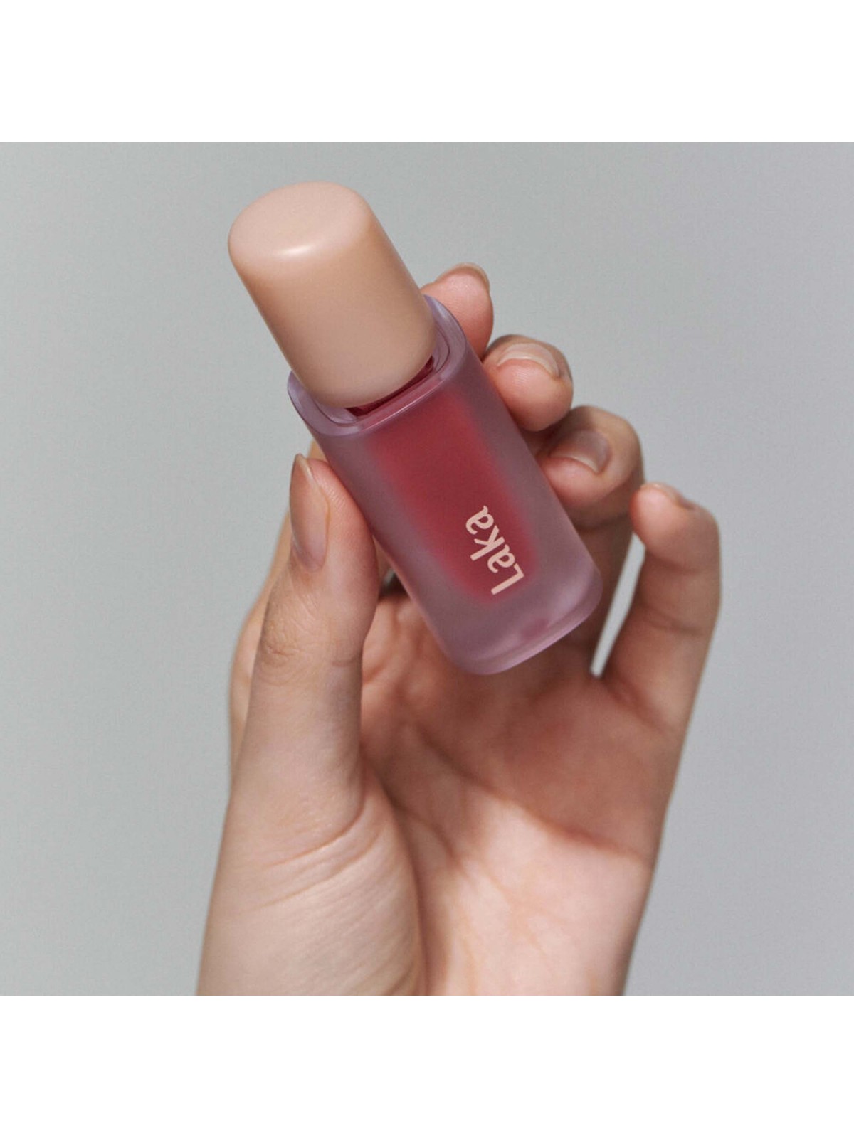 Feuchtigkeitsspendender koreanischer Lip Tint mit glänzendem Finish - Laka | MiiN Cosmetics