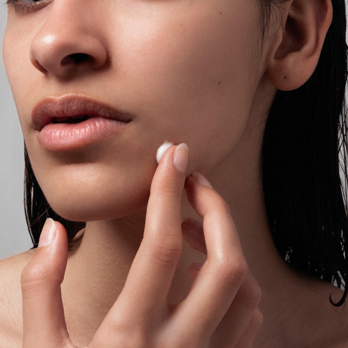 Tägliche Pflege zur Vorbeugung von Pigmentflecken - Ondo Beauty 36.5 | MiiN