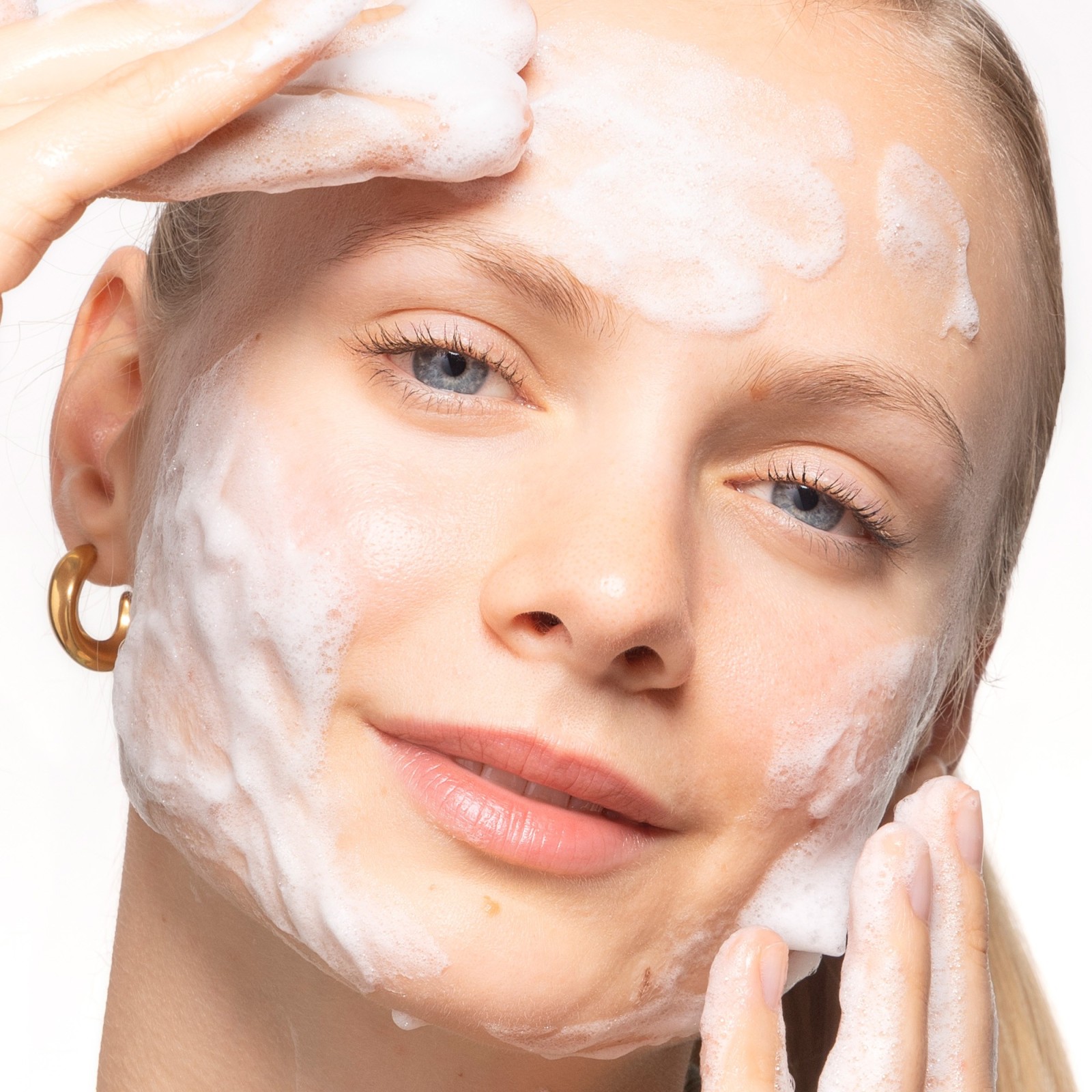 Benton Honest Cleansing Foam - Veganer Reinigungsschaum