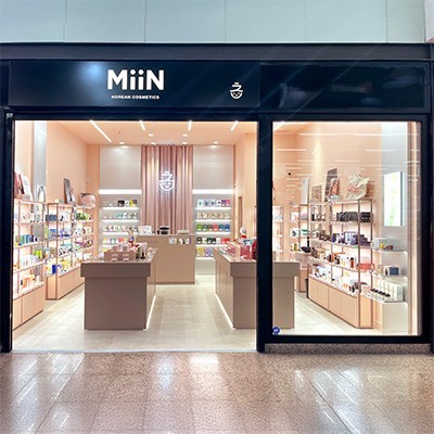 MiiN Cosmetics Marbella